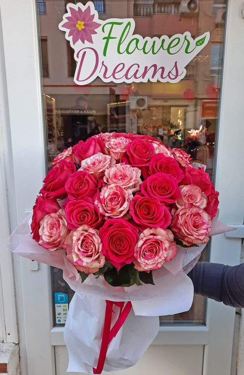 Ароматен букет от рози